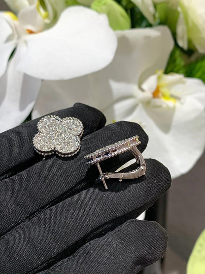 [⭐Sparkve]CLOVER 20MM MOTIFS DIAMOND STUD EARRINGS SILVER