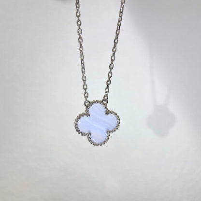 [⭐Sparkve]CLOVER 15MM BLUE CHALCEDONY NECKLACE SILVER