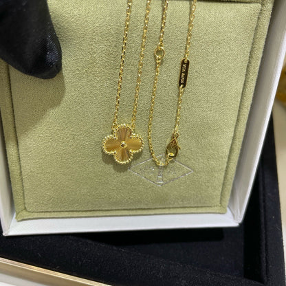 [⭐Sparkve]CLOVER 15MM LASER NECKLACE