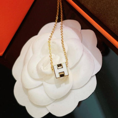 [⭐Sparkve]H WHITE SQUARE GOLD NECKLACE