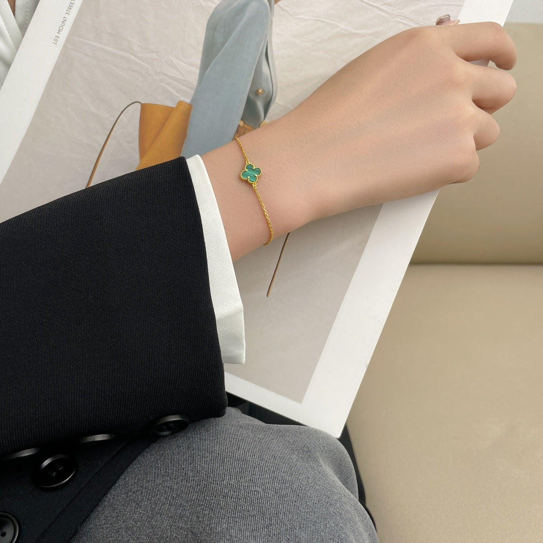 [⭐Sparkve]CLOVER BRACELET MALACHITE 1 MOTIF