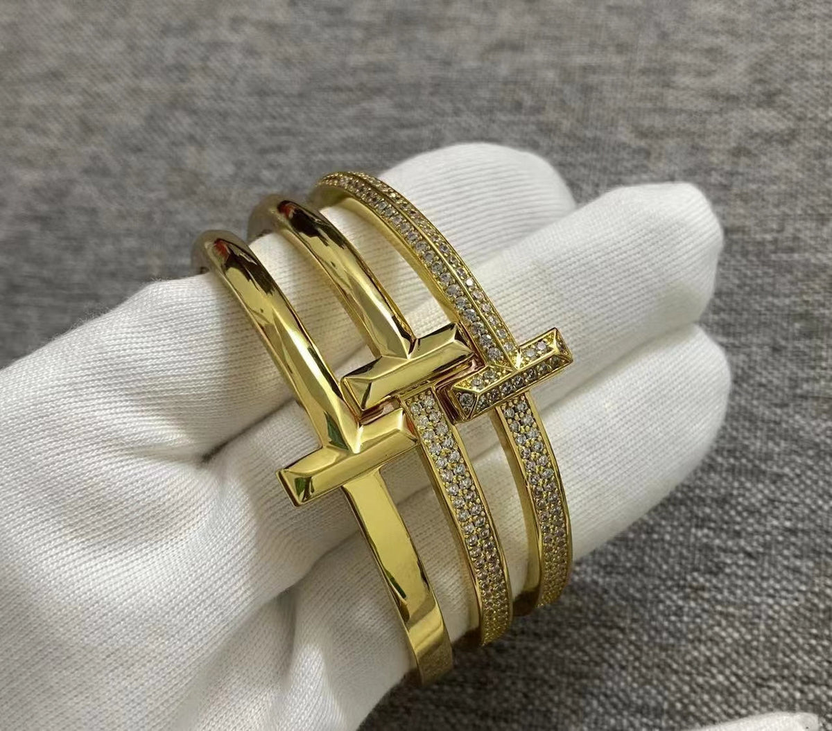 [⭐Sparkve Jewels]T1 WIDE HINGED BANGLE BRACELET