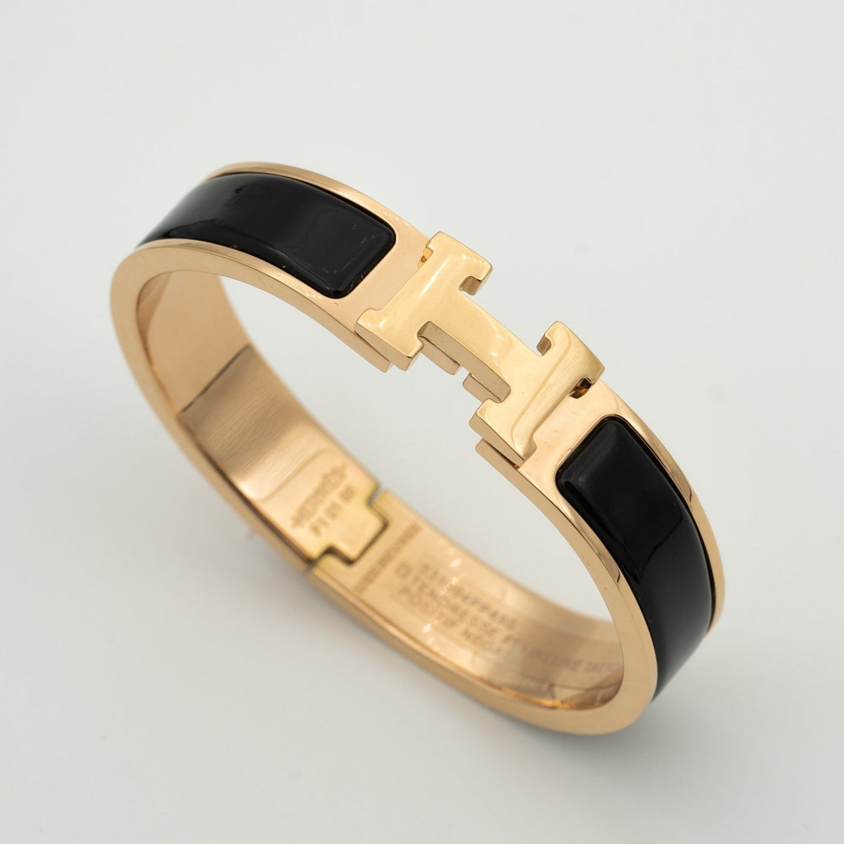 [⭐Sparkve]H BLACK BRACELET
