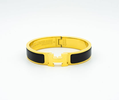 [⭐Sparkve]H BLACK BRACELET