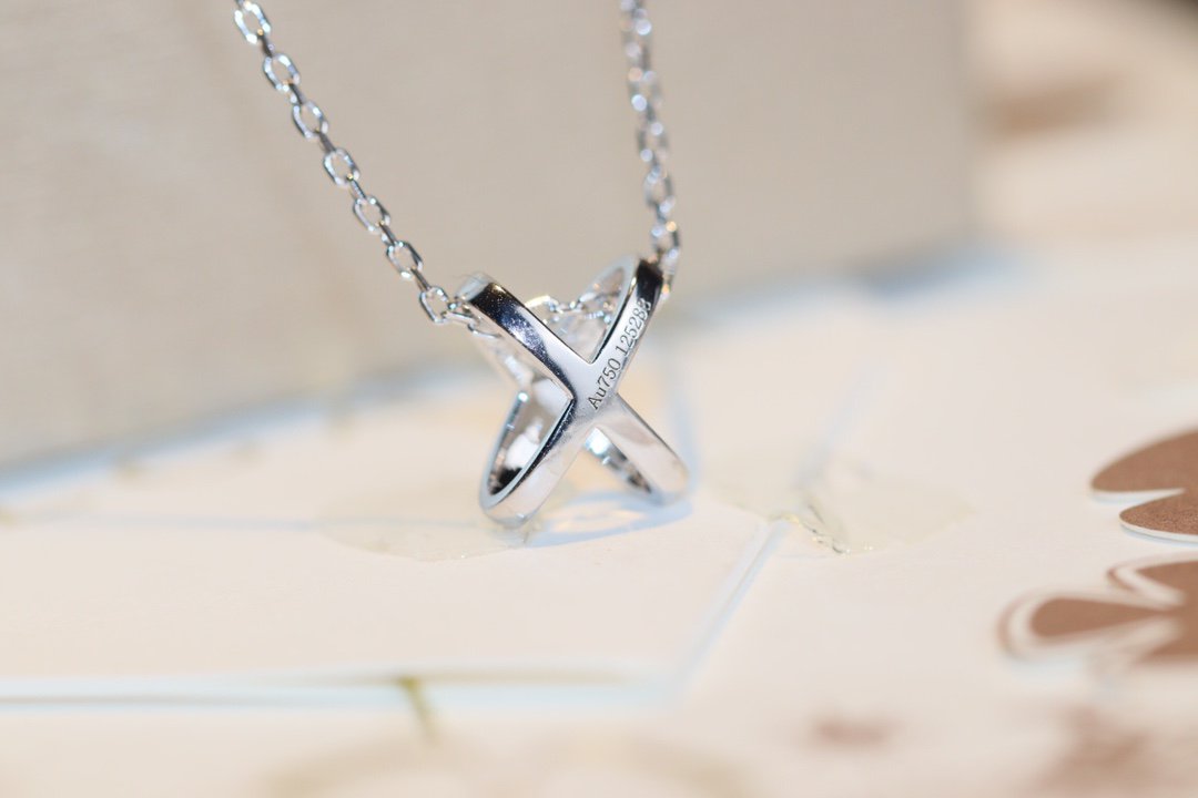 [⭐Sparkve]JEUX DE DIAMOND NECKLACE