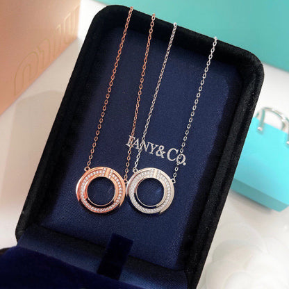 [⭐Sparkve Jewels]DIAMOND AND MOTHER OF PEARL CIRCLE PENDANT