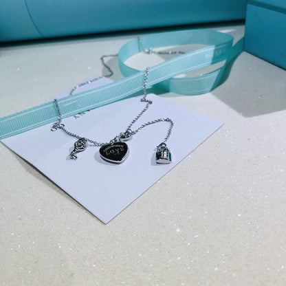 [⭐Sparkve Jewels]LOVE HEART TAG KEY NECKLACE