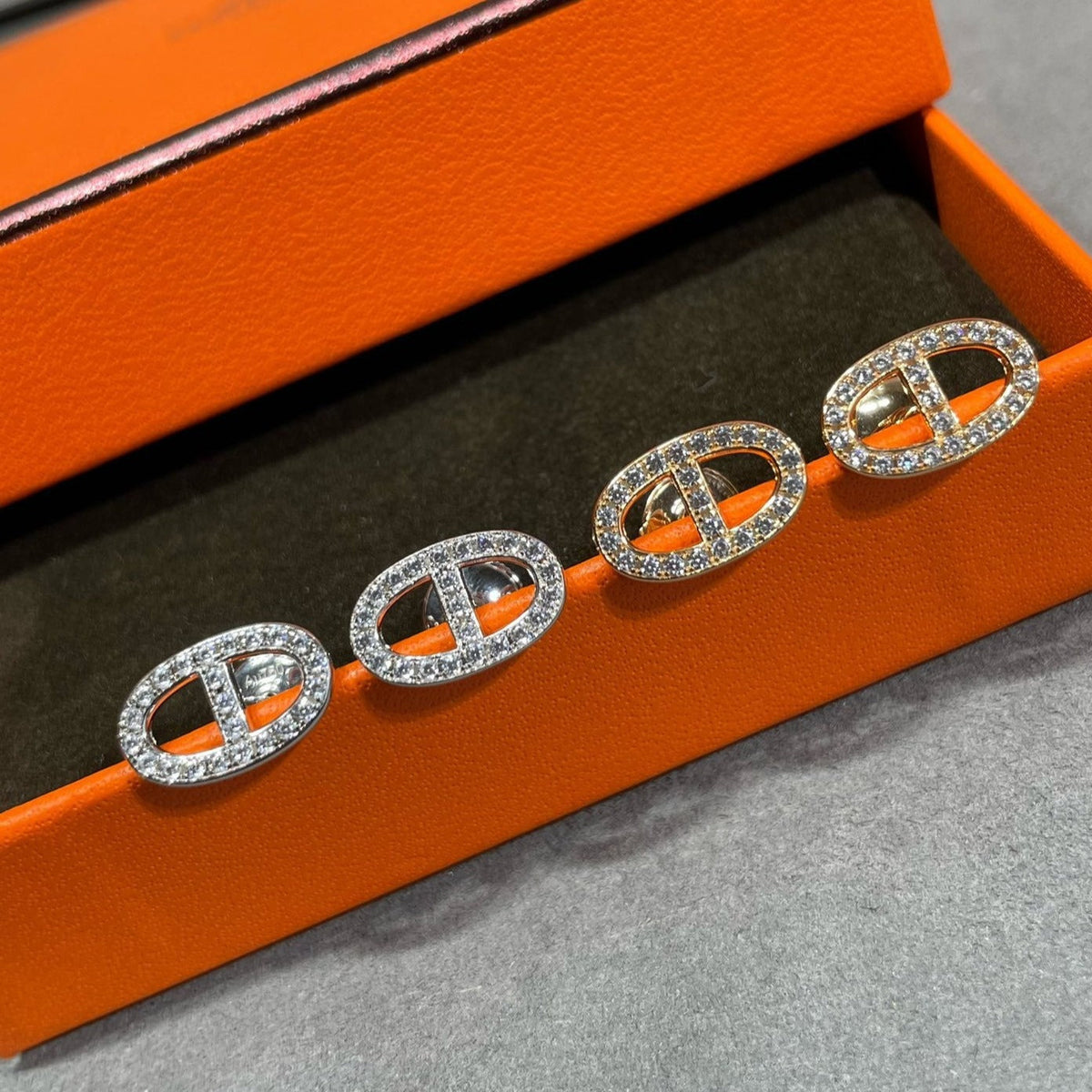 [⭐Sparkve]HM FULL DIAMOND PIG NOSE STUD EARRINGS
