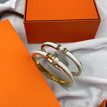 [⭐Sparkve]CLASSIC HM CLIC WHITE 8MM ENAMEL BRACELET
