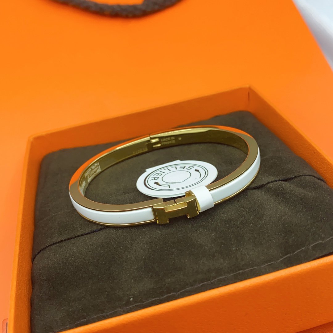 [⭐Sparkve]CLASSIC HM CLIC WHITE 8MM ENAMEL BRACELET