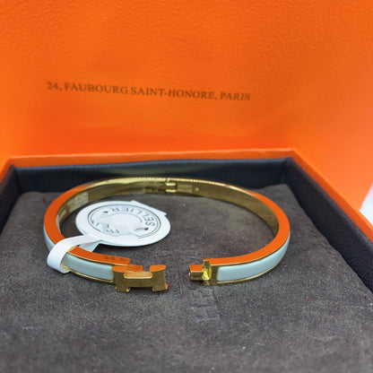 [⭐Sparkve]CLASSIC HM CLIC GREEN 8MM ENAMEL BRACELET