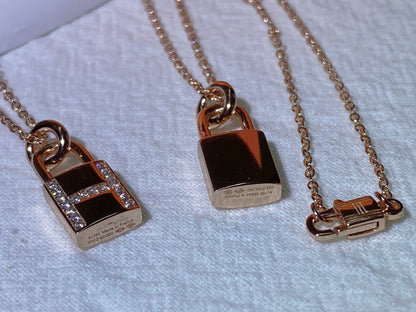 [⭐Sparkve]HM ADVANCED NICHE LOCK HEAD NECKLACE DIAMONDS