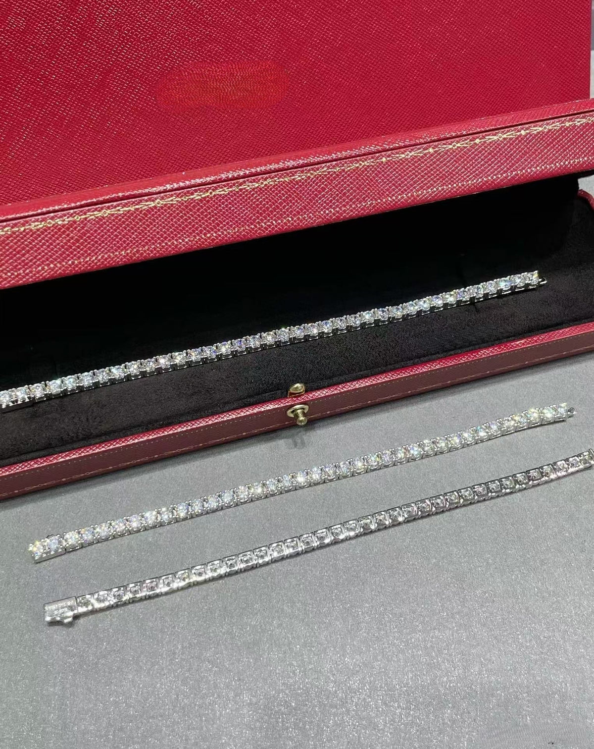 [⭐Sparkve jewelrys]TENNIS BRACELET WITH FULL DIAMOND SETTING