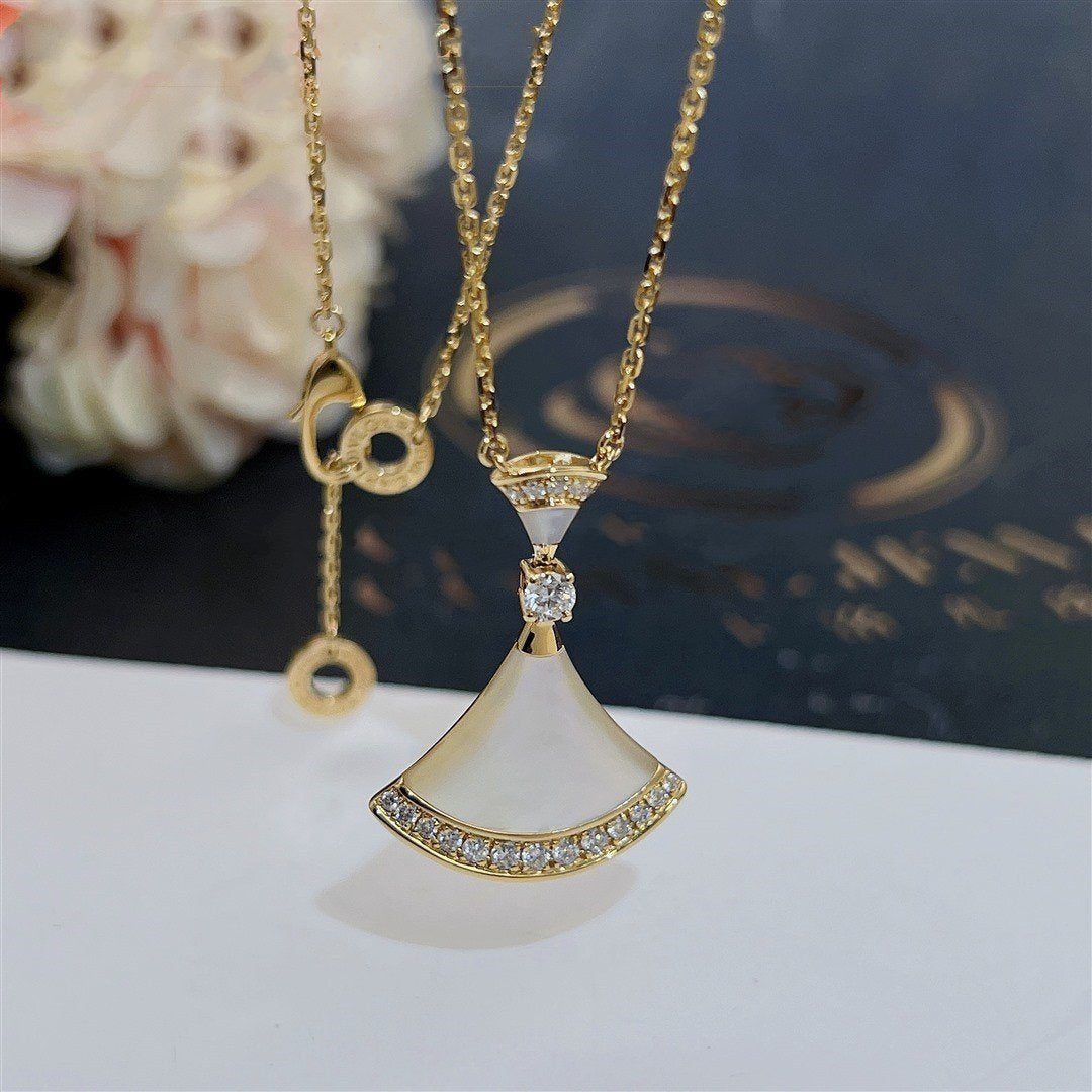 [⭐Sparkve]DREAM NECKLACE MOP GOLD DIAMOND