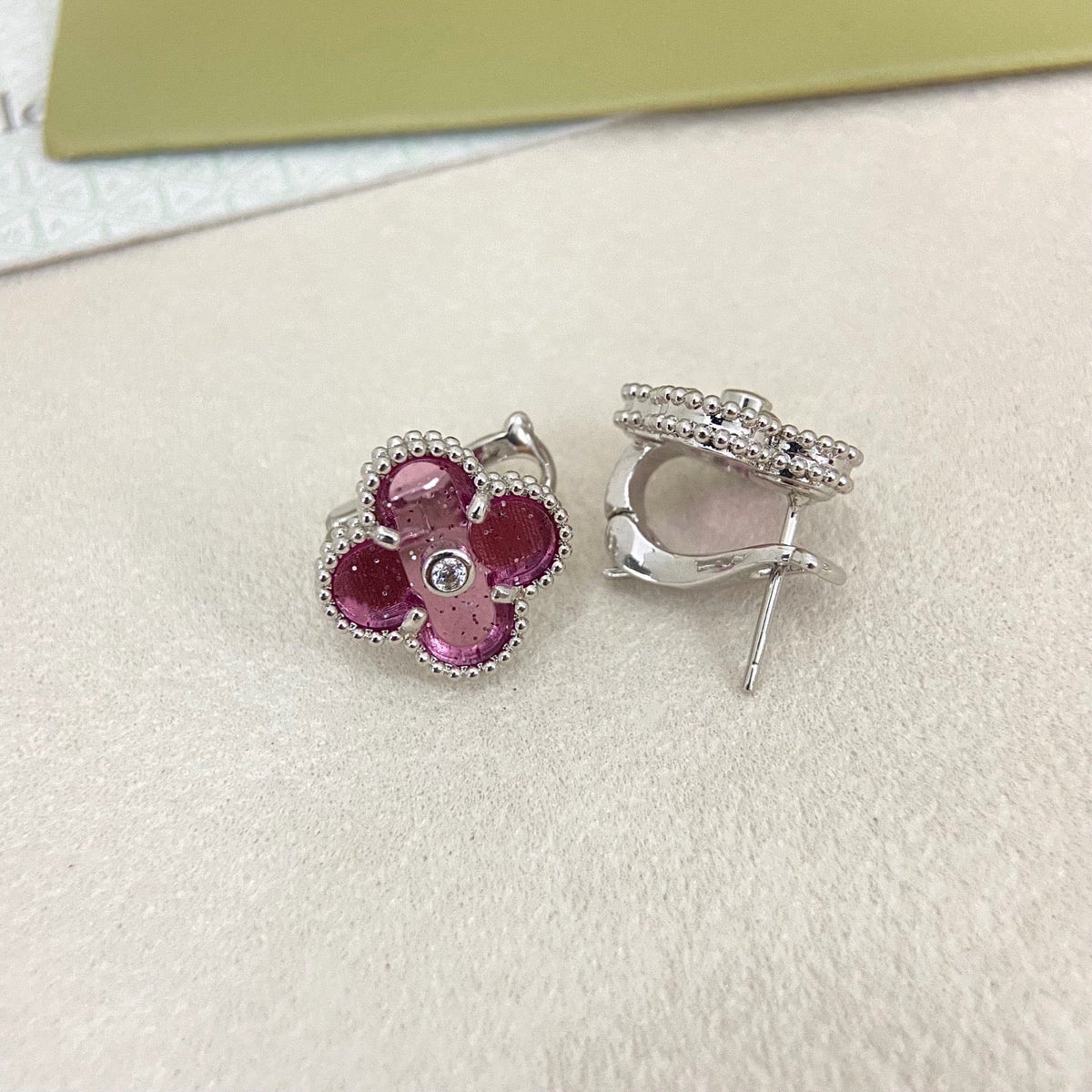 [⭐Sparkve]2026 NEW  CLOVER 1 MOTIFPINK ENAMEL STUD EARRINGS WITH DIAMONDS2