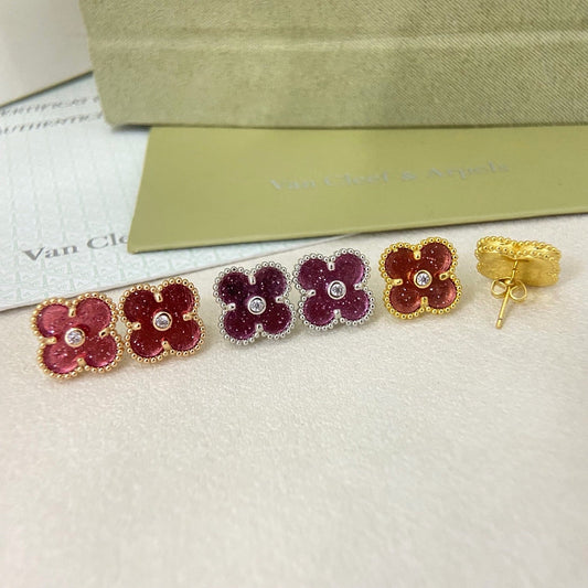 [⭐Sparkve]2026 NEW  CLOVER 1 MOTIFPINK ENAMEL STUD EARRINGS WITH DIAMONDS