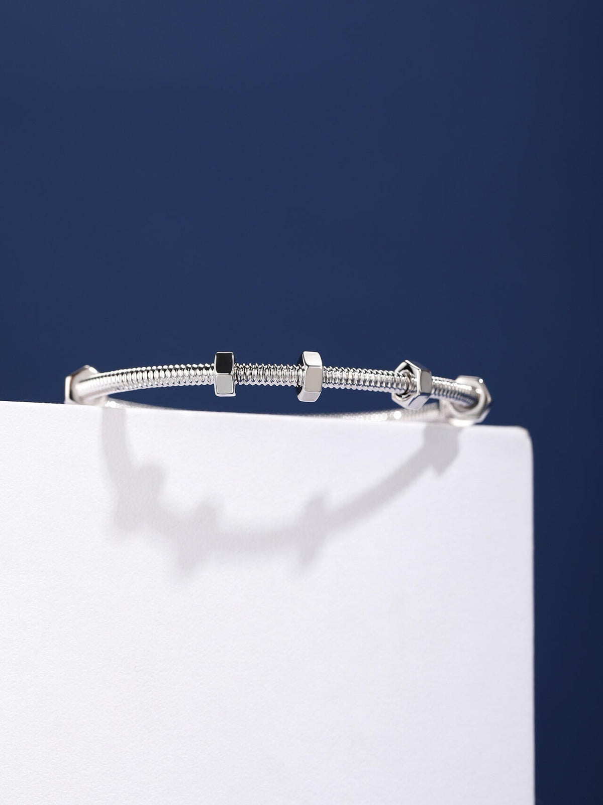[⭐Sparkve jewelrys]CT THREADED BRACELET