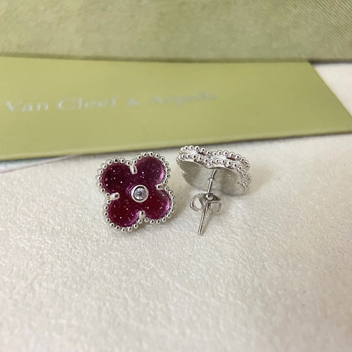 [⭐Sparkve]2026 NEW  CLOVER 1 MOTIFPINK ENAMEL STUD EARRINGS WITH DIAMONDS
