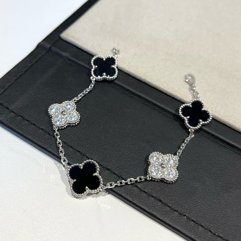 [⭐Sparkve] CLOVER 5 MOTIF ONYXS BRACELET COLLECTION