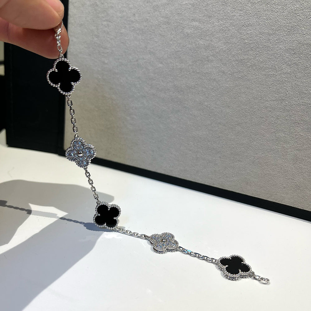 [⭐Sparkve] CLOVER 5 MOTIF ONYXS BRACELET COLLECTION