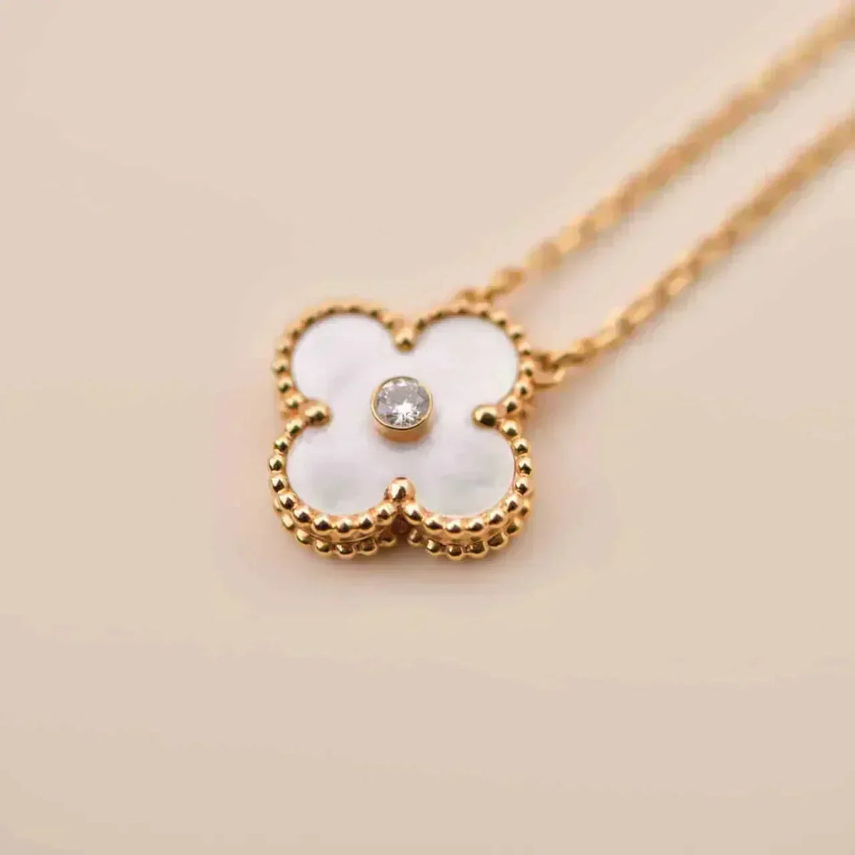 [⭐Sparkve]CLOVER 15MM DIAMOND WHITE FRITILLARIA NECKLACE