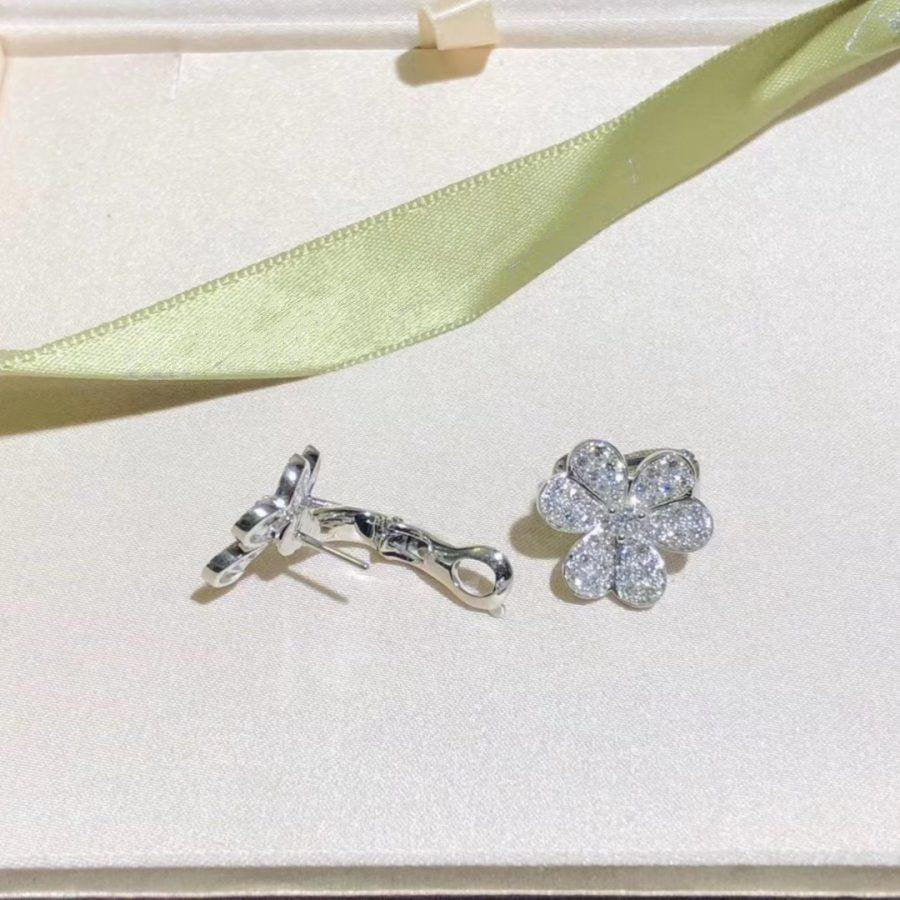 [⭐Sparkve]FRIVOLE SILVER FLOWER DIAMOND EARRINGS