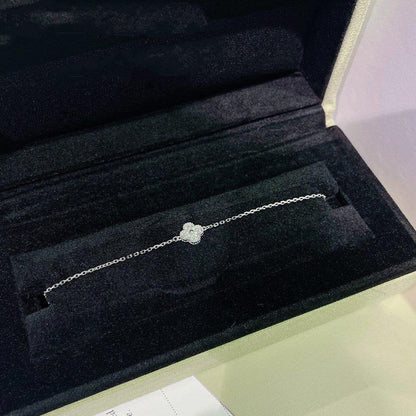 [⭐Sparkve]CLOVER  SINGLE FLOWER BRACELET SILVER