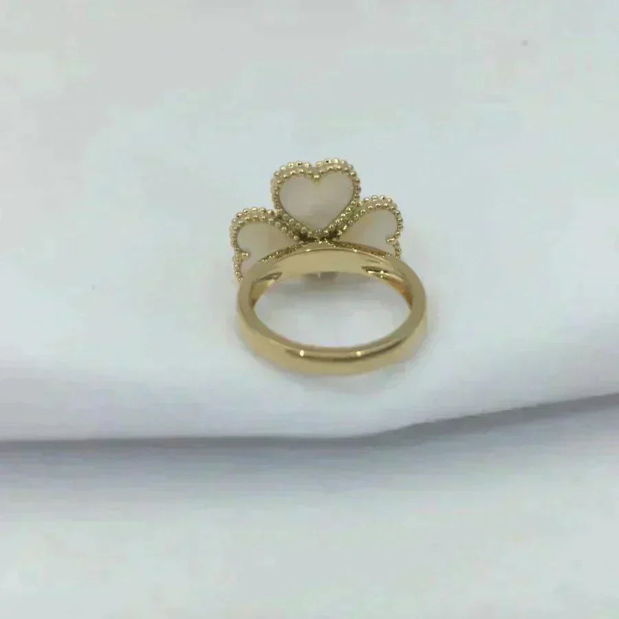 [⭐Sparkve]SWEET CLOVER WHITE MOP RING